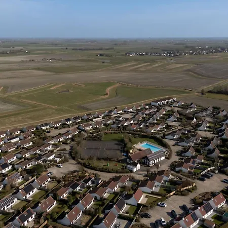 Апартаменты Isabelle With Parking And Shared Pool By Interhome